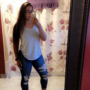 Meet your Posher, April